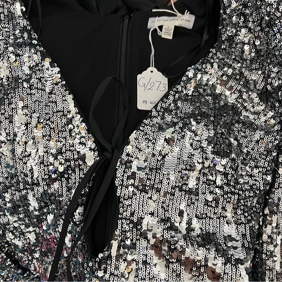 Dress The Population Silver Dayton Sequin Long Sleeve Minidress - Reemoly